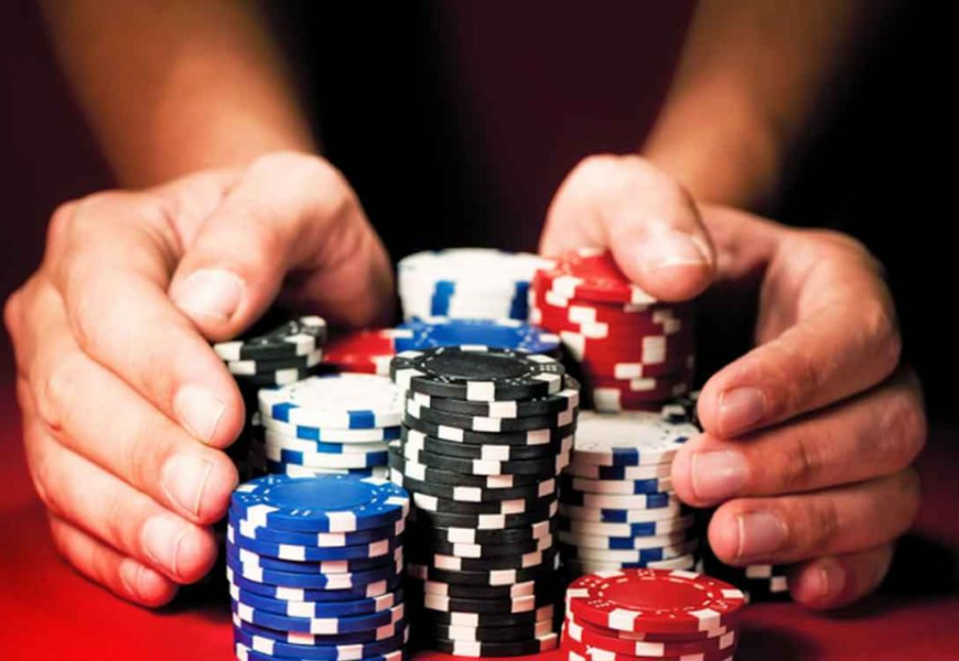 Top 5 Reason Why you Should Play Online Casino 
